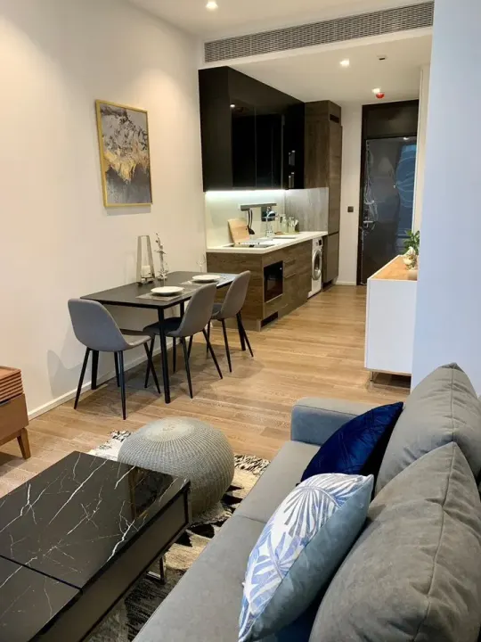 Property photos for Muniq Langsuan