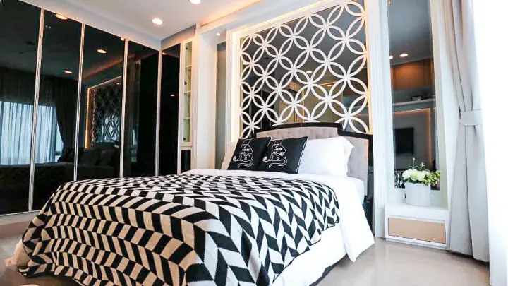 Property photos for The Crest Sukhumvit 34
