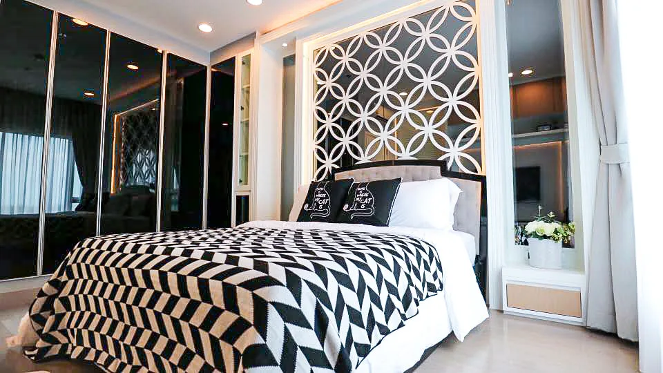 Property photos for The Crest Sukhumvit 34