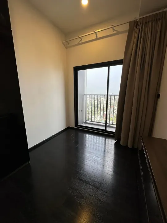Property photos for Park Origin Thonglor