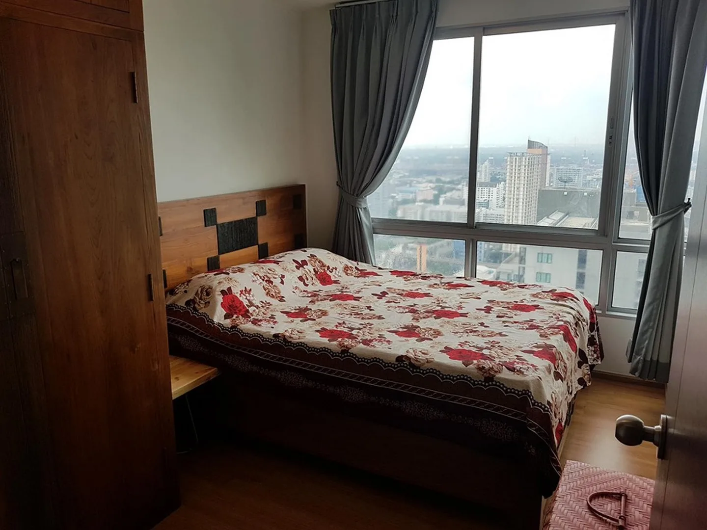 Property photos for The Base Sukhumvit 77