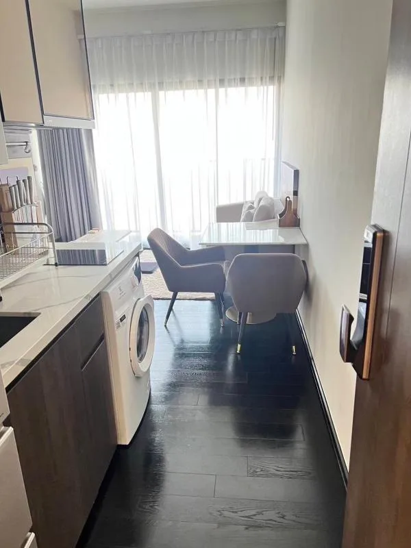 Property photos for Park Origin Thonglor
