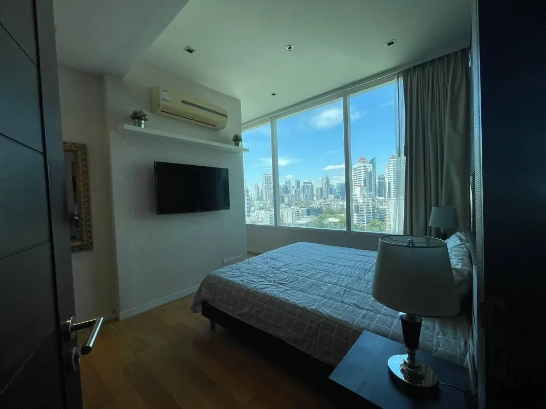 Property photos for Eight Thonglor Residence