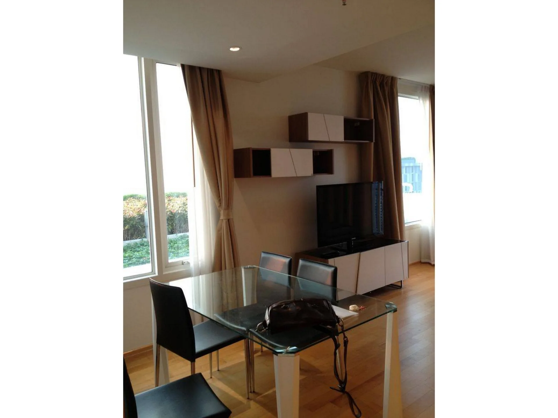 Property photos for Villa Rachatewi