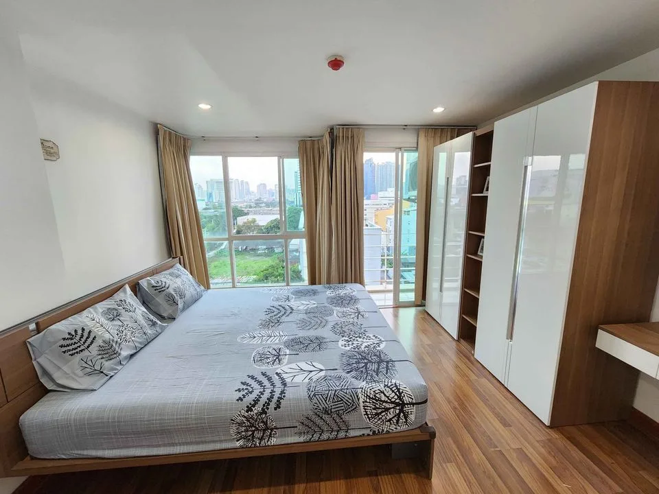 Property photos for PG Rama IX