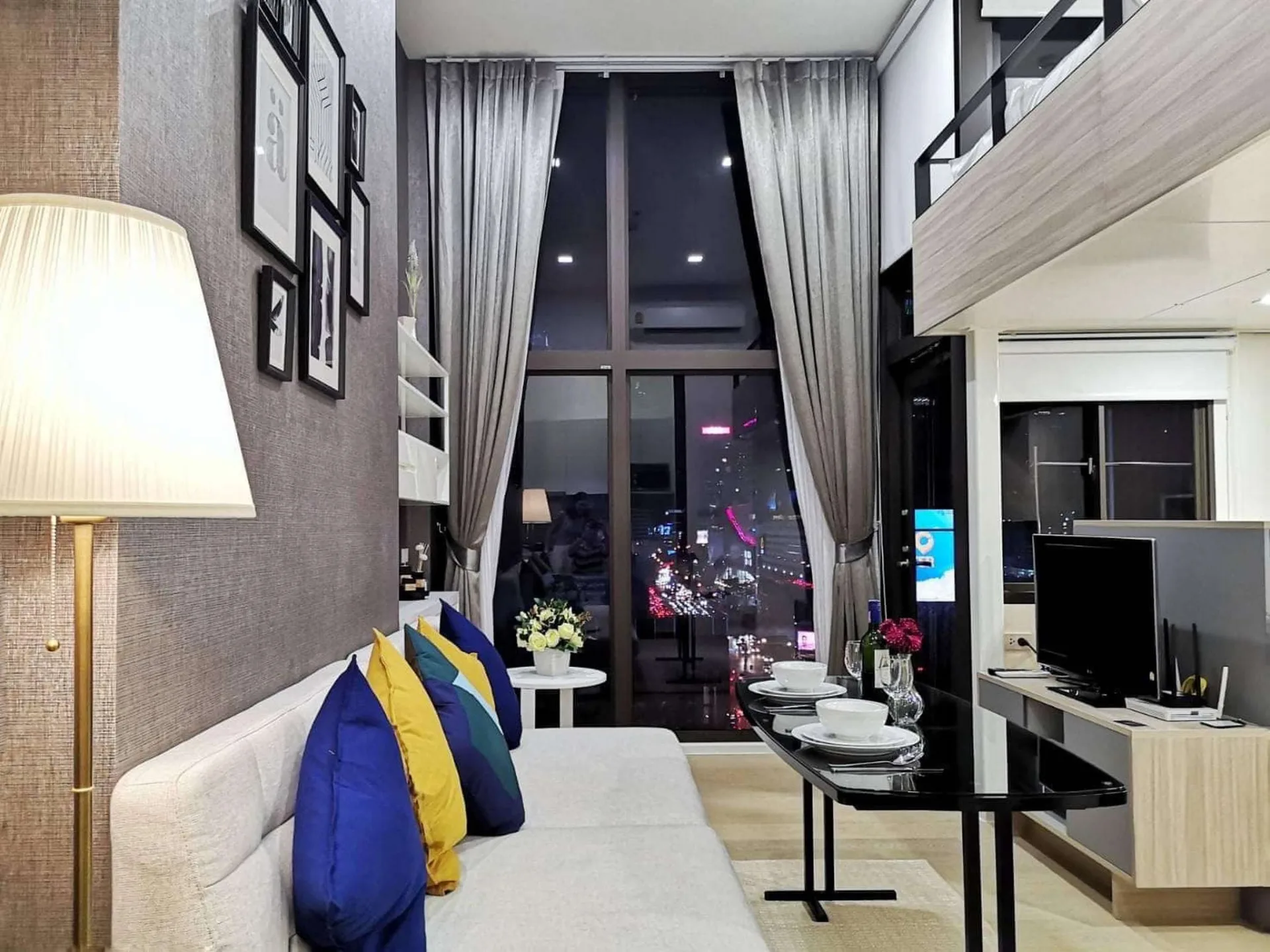 Property photos for Chewathai Residence Asoke