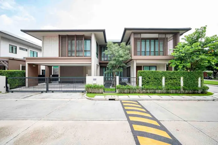 Property photos for Burasiri Krungthep Kreetha