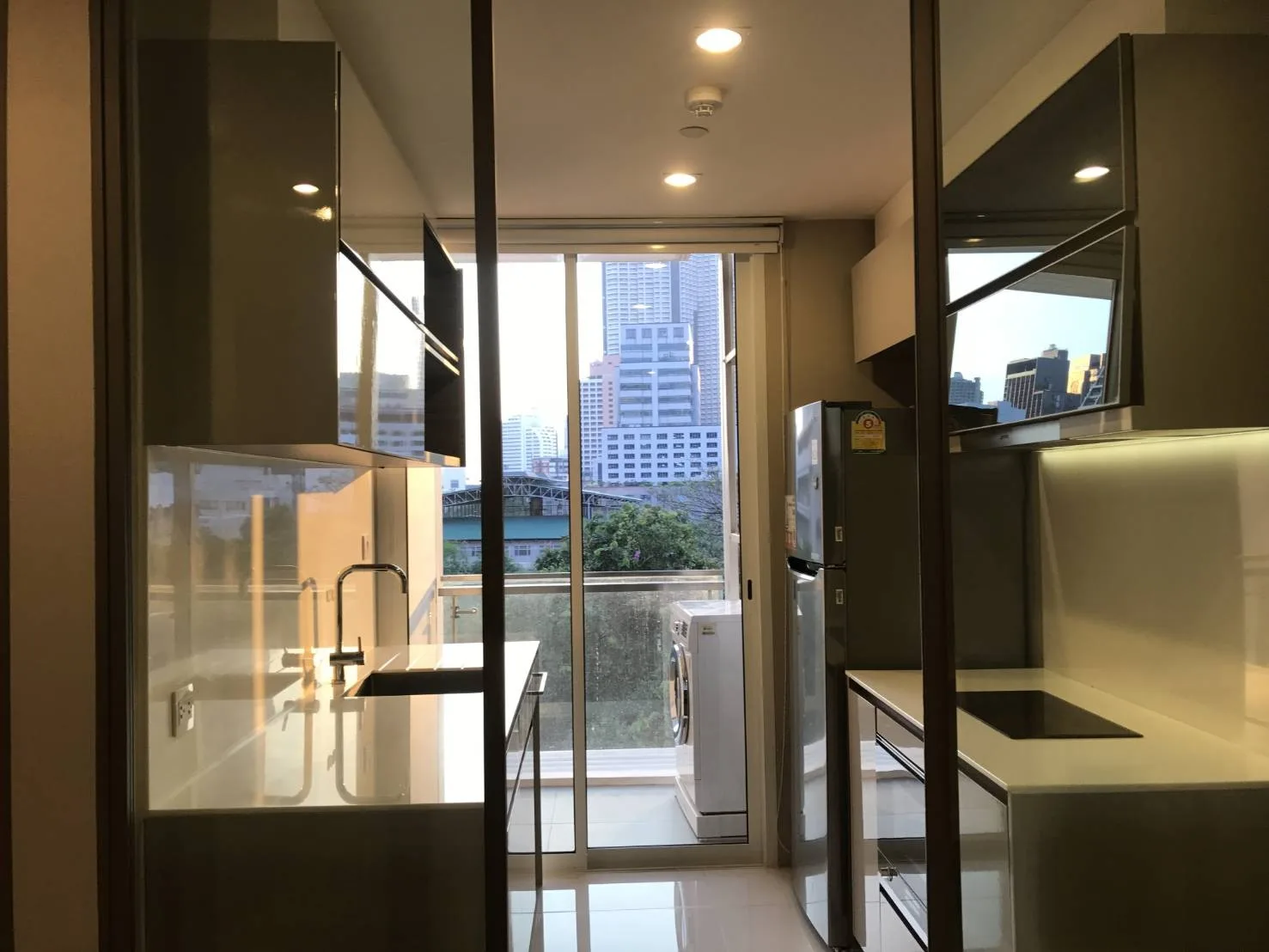 Property photos for The room Sathorn - TanonPun