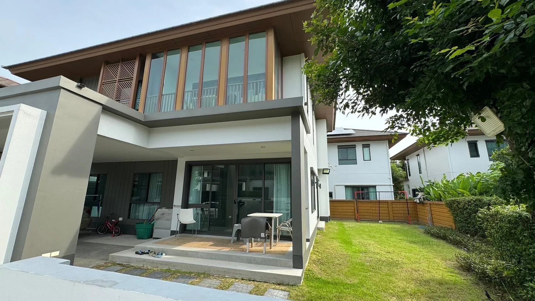 Property photos for Burasiri Pattanakarn