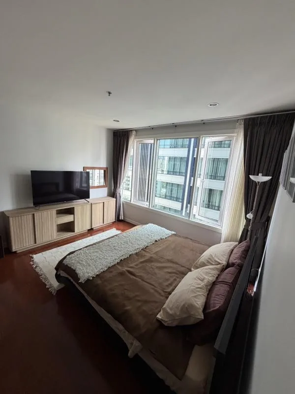 Property photos for Baan Siri 24