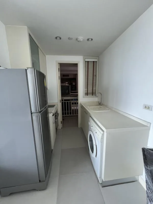Property photos for MANHATTAN CHIDLOM