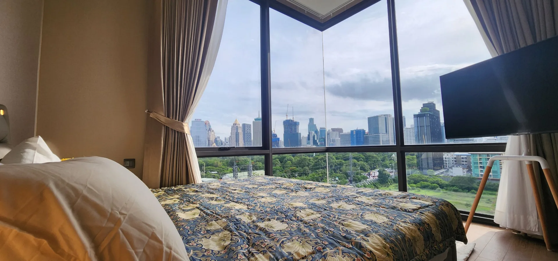 Property photos for Muniq Langsuan