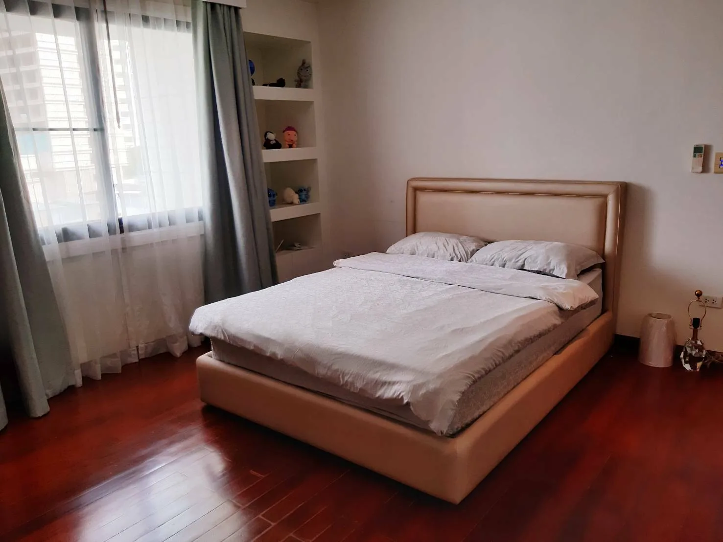 Property photos for Levara Residence