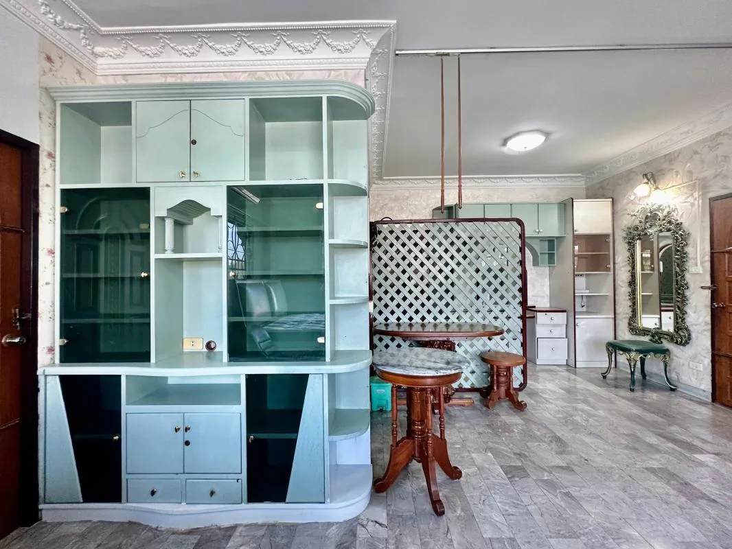 Property photos for Single House 4/109