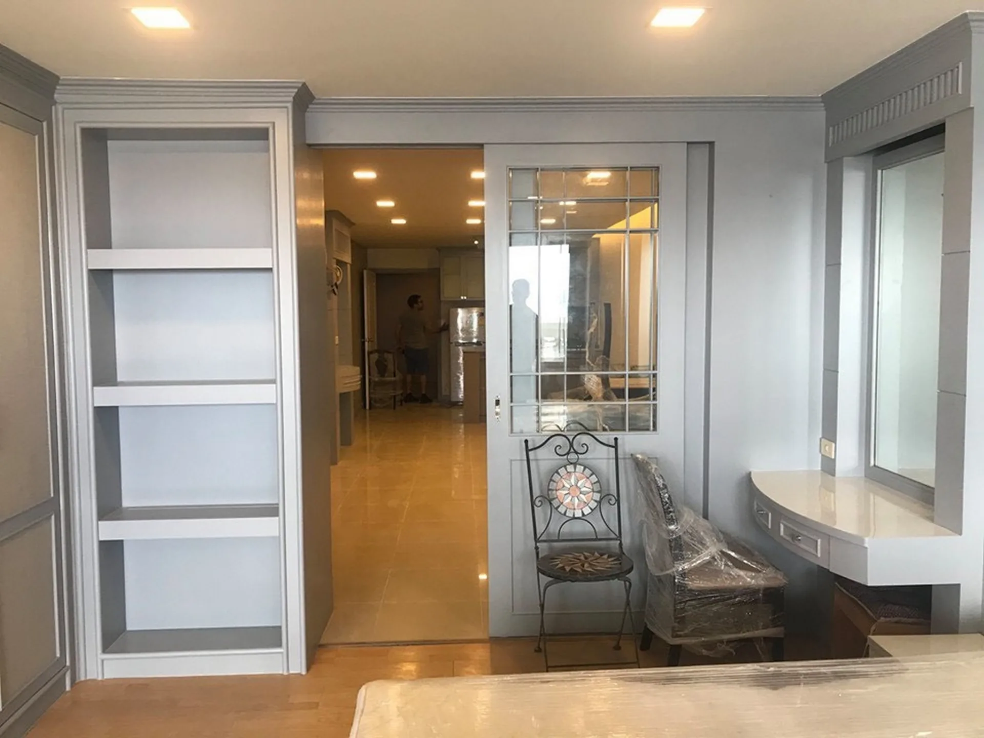 Property photos for State Tower