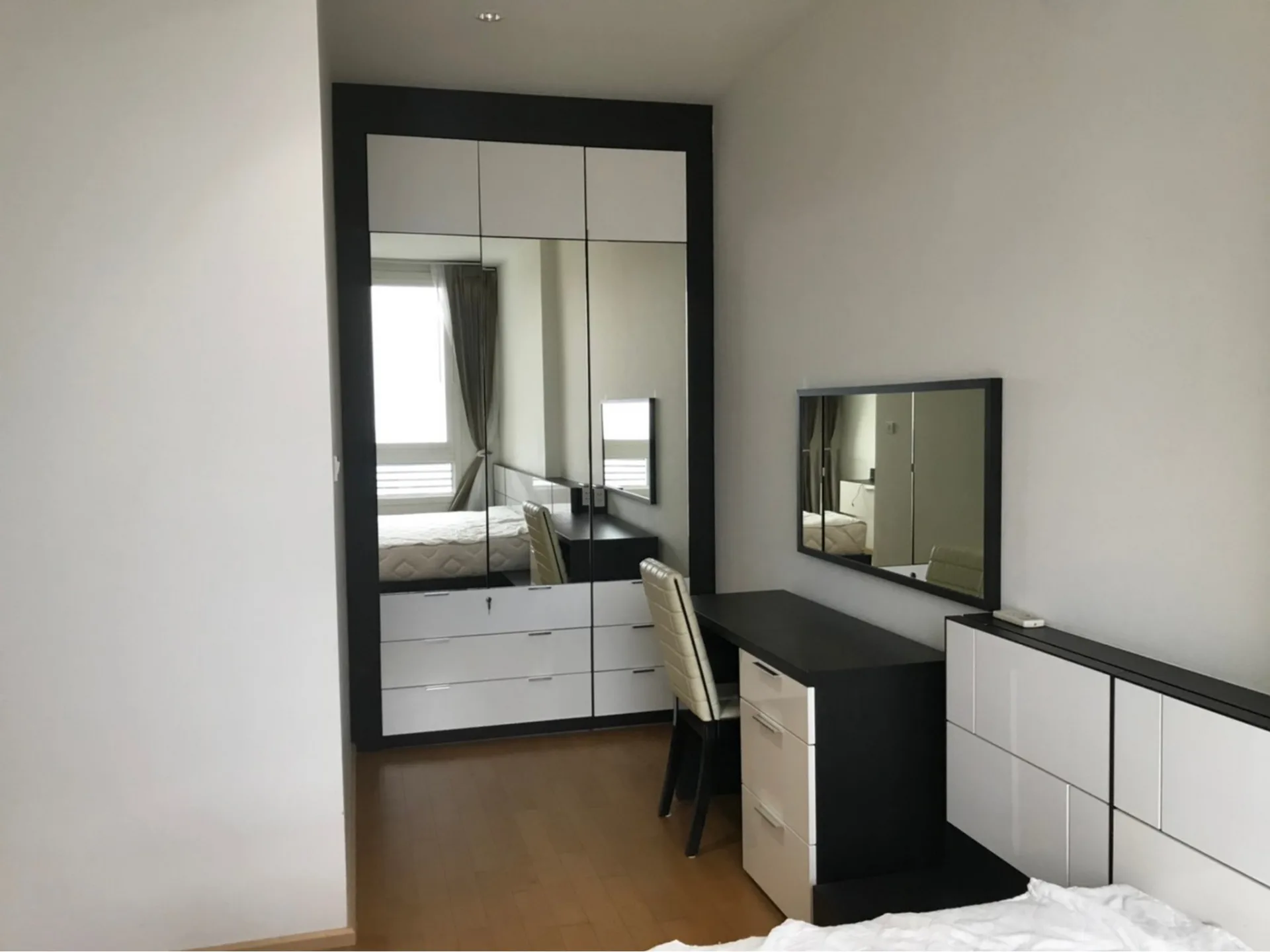 Property photos for Villa Rachatewi