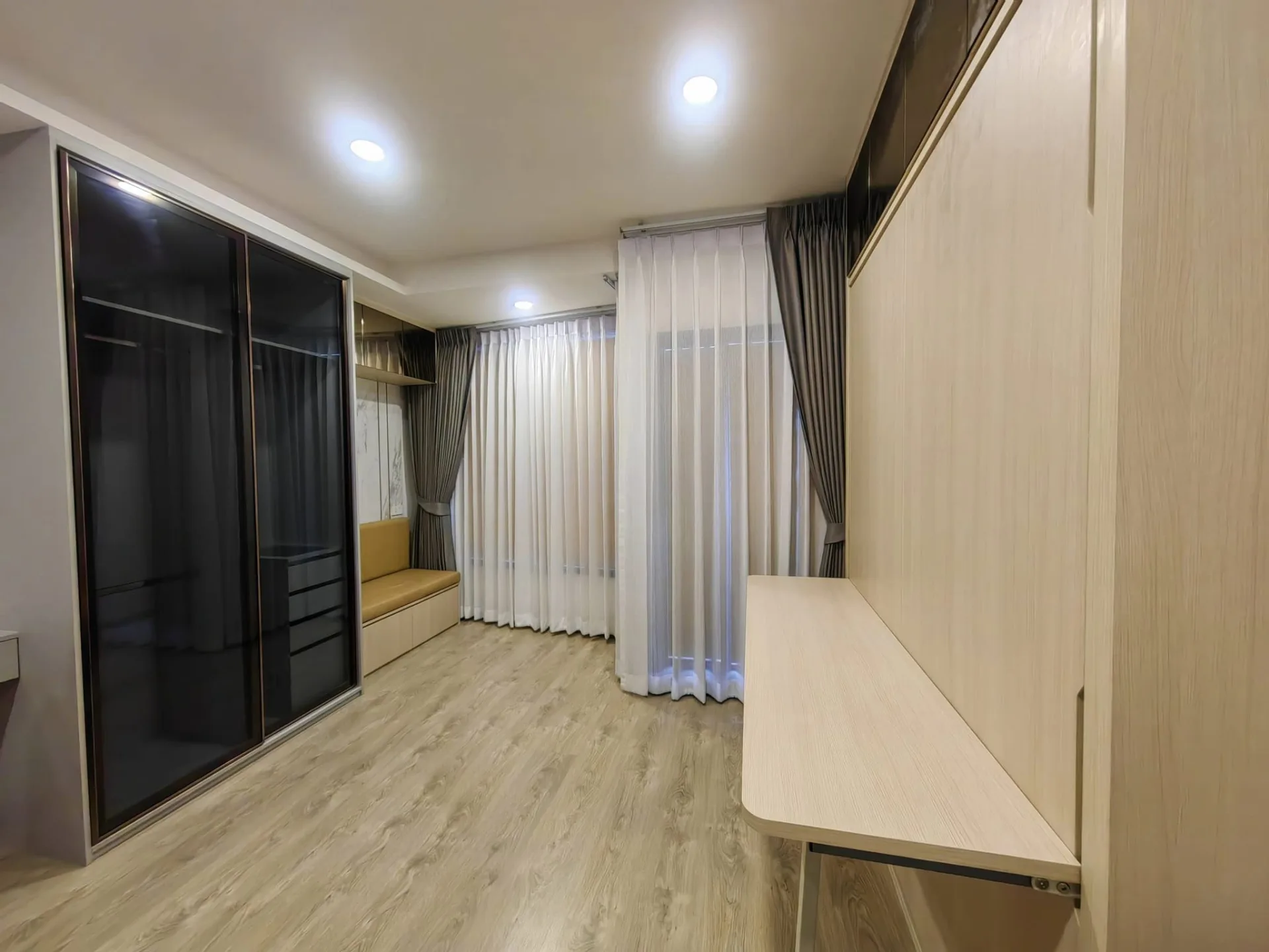Property photos for Soho Bangkok Ratchada