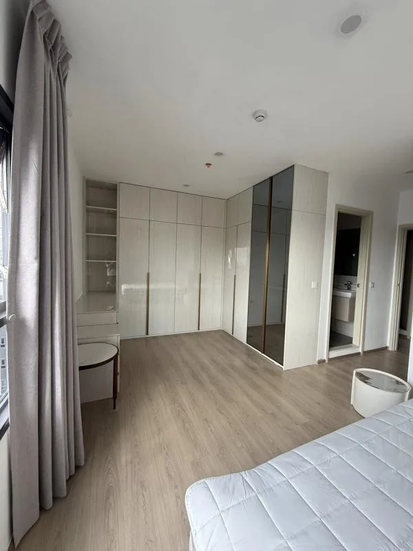 Property photos for Life Rama 4 - Asoke