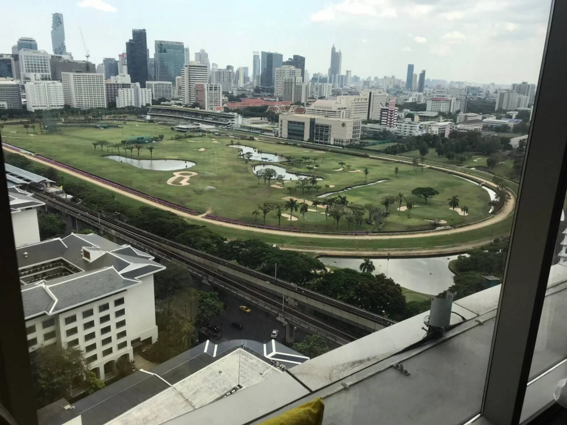 Property photos for Whizdom Avenue Ratchada - Ladprao