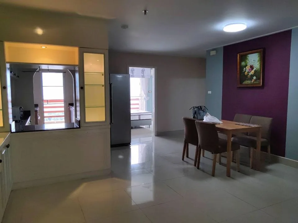 Property photos for Master View Executive Place
