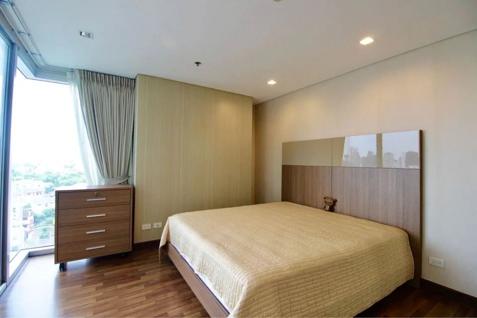 Property photos for Le Luk