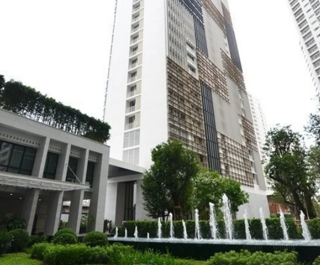Property photos for Park Origin Phromphong