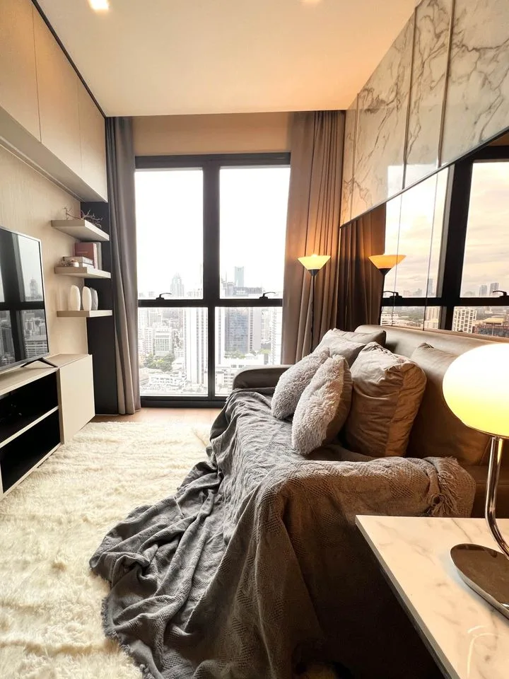Property photos for Ashton Asoke