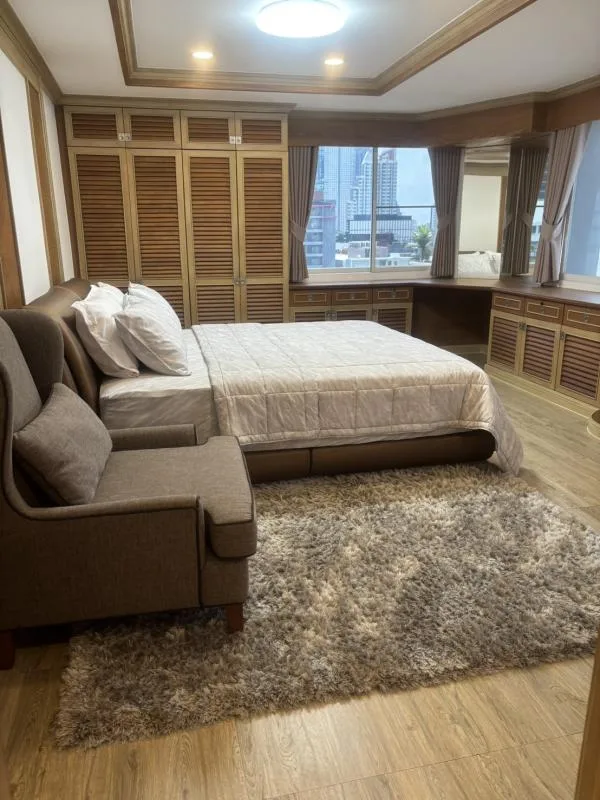 Property photos for Pearl Garden