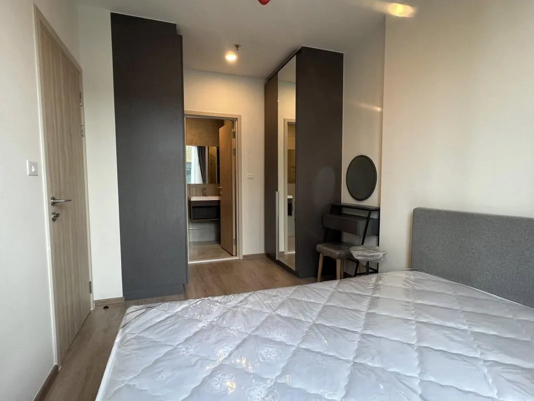 Property photos for Nue District R9