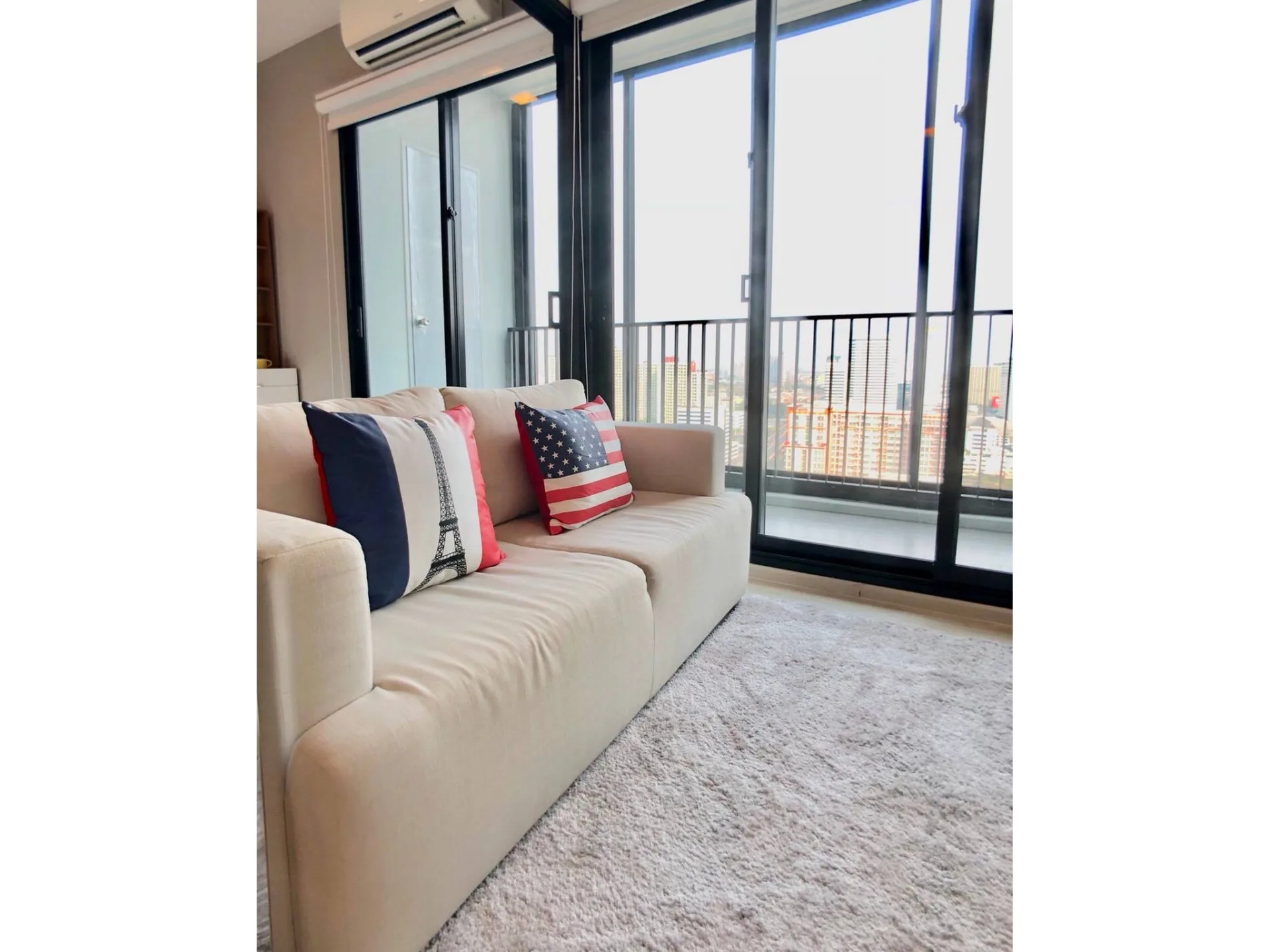 Property photos for Condolette Midst Rama 9