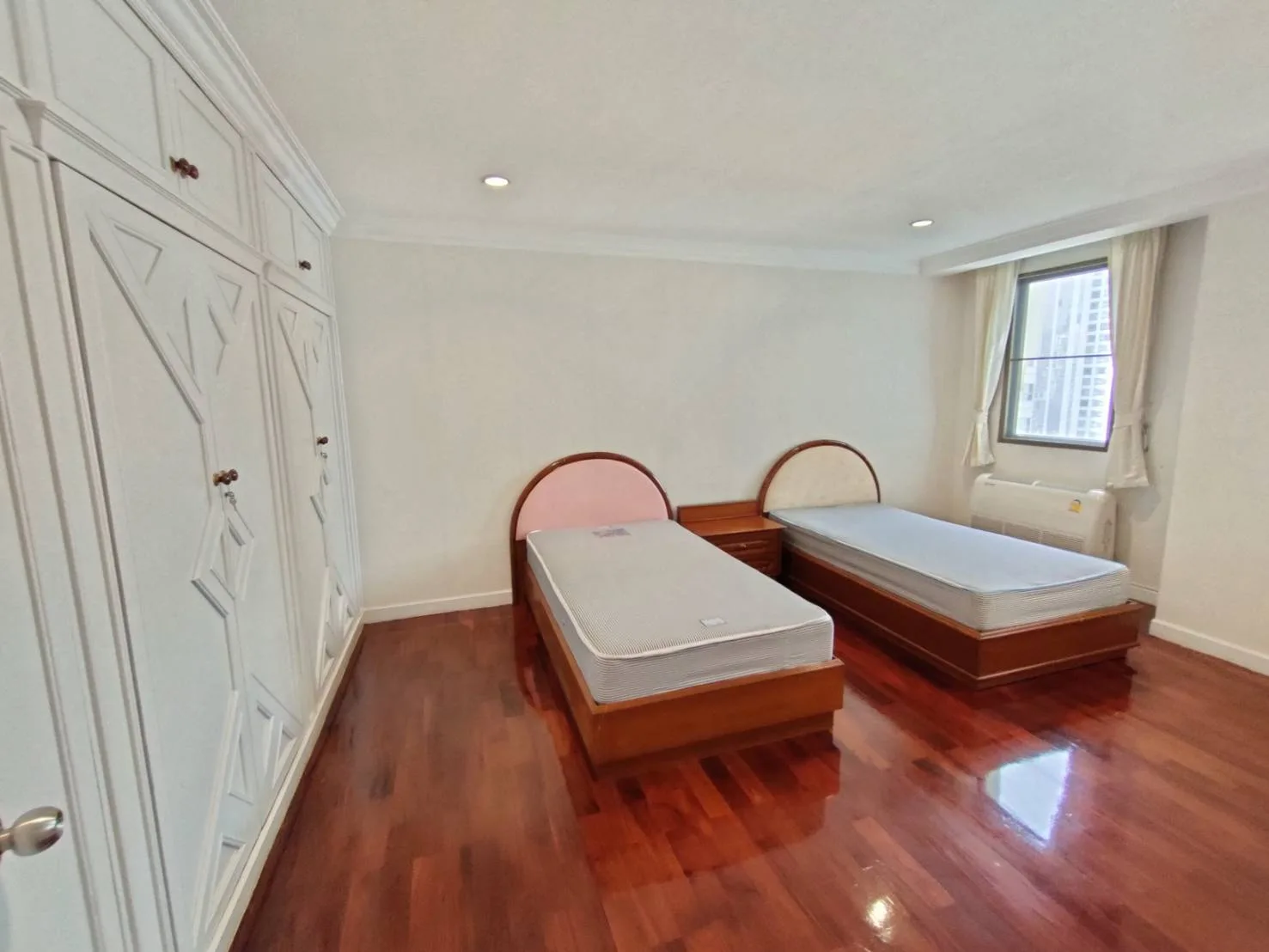 Property photos for Govind Tower