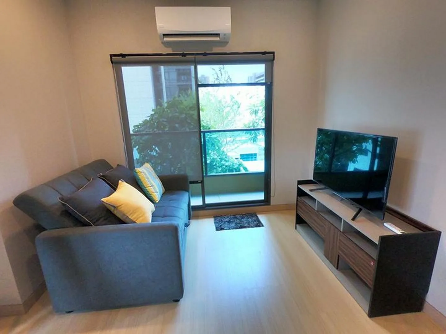 Property photos for Lumpini Suite Phetchaburi - Makkasan