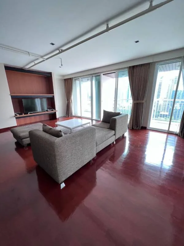 Property photos for Urbana Langsuan