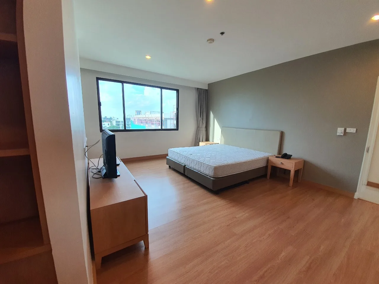 Property photos for Charoenjai Place