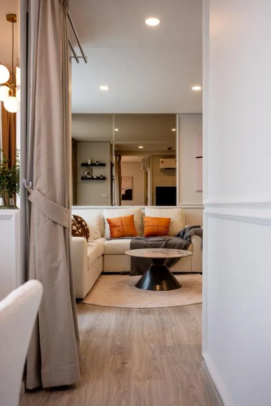 Property photos for So Origin Phahol 69 Station