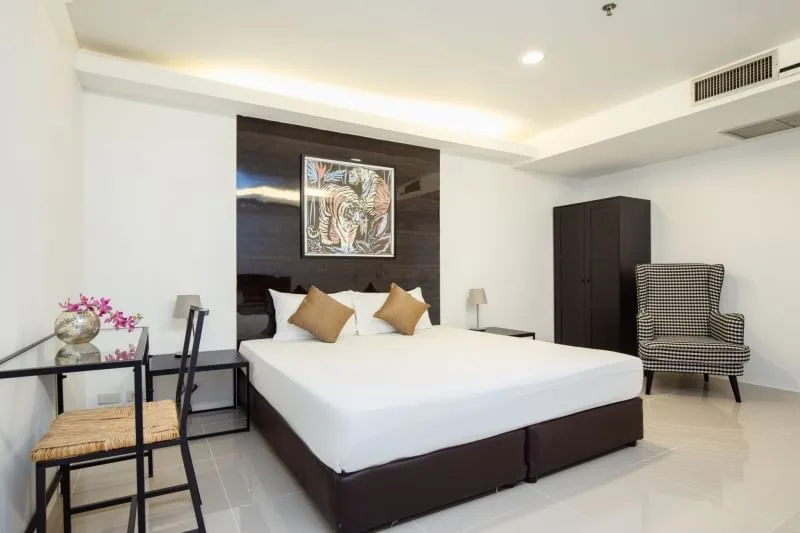 Property photos for The Waterford Diamond