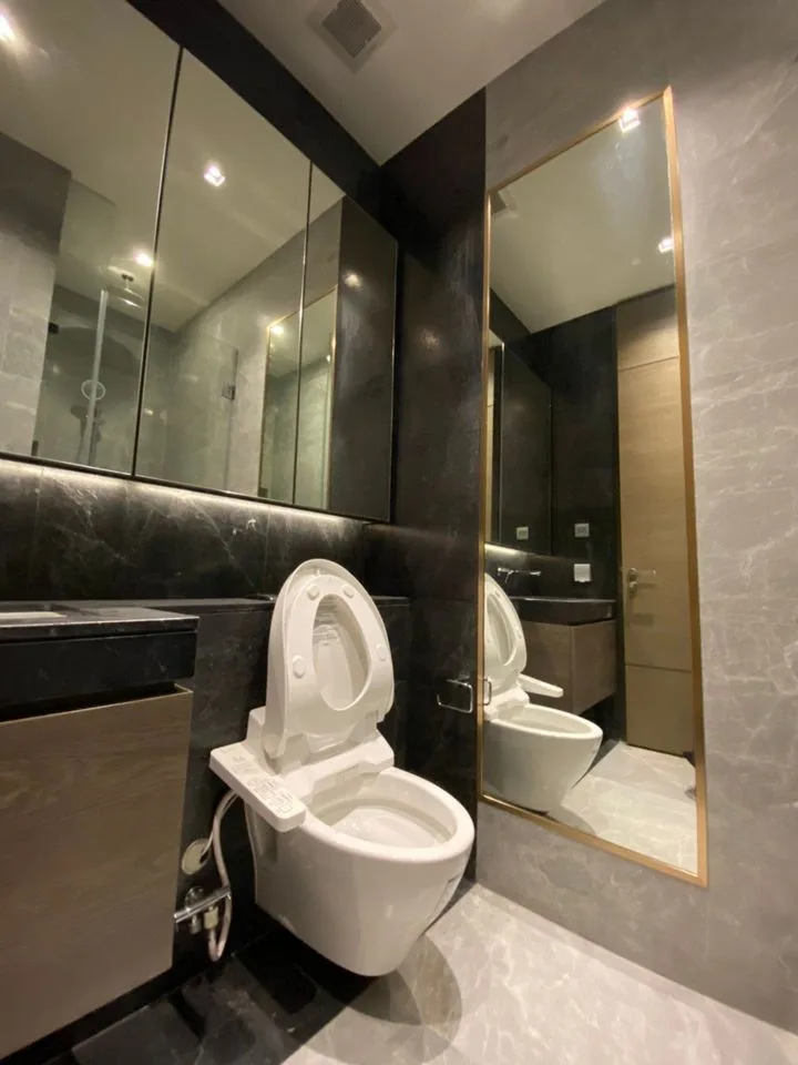 Property photos for 28 Chidlom