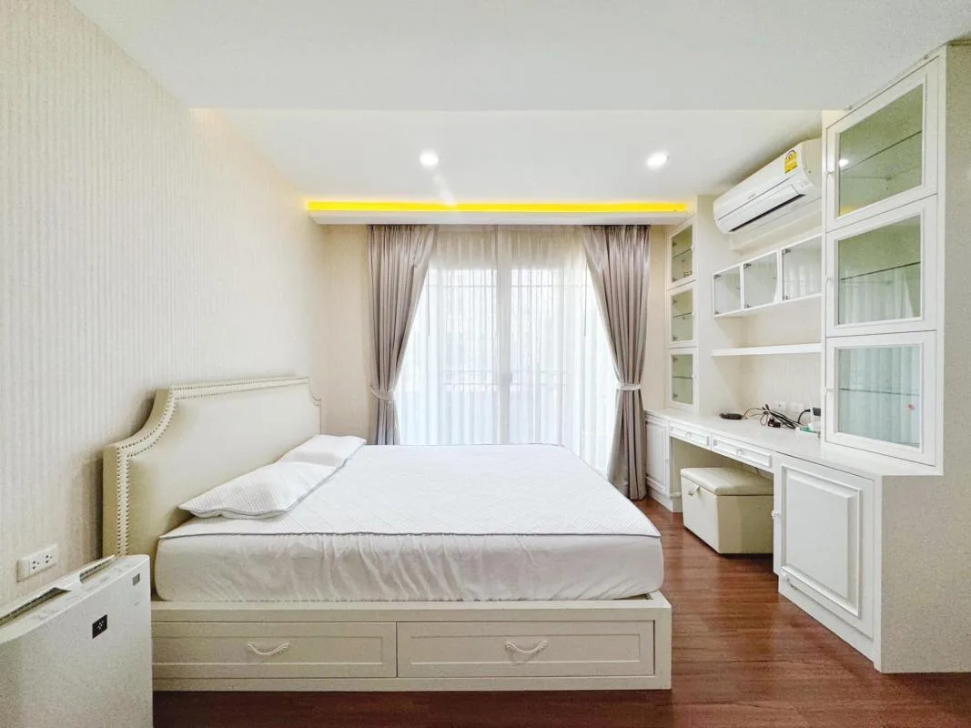 Property photos for Townhome