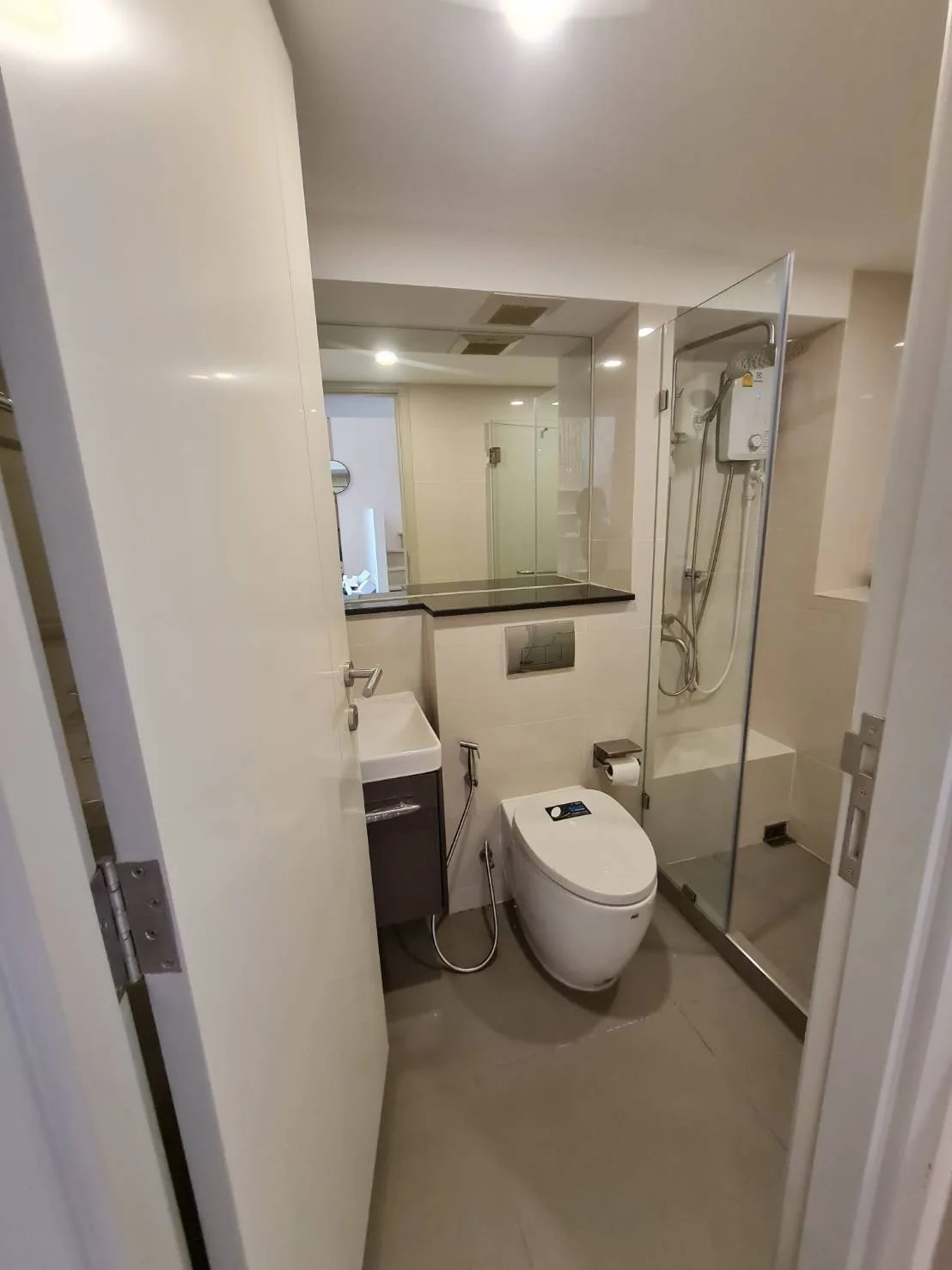 Property photos for Knightsbridge Prime Sathorn