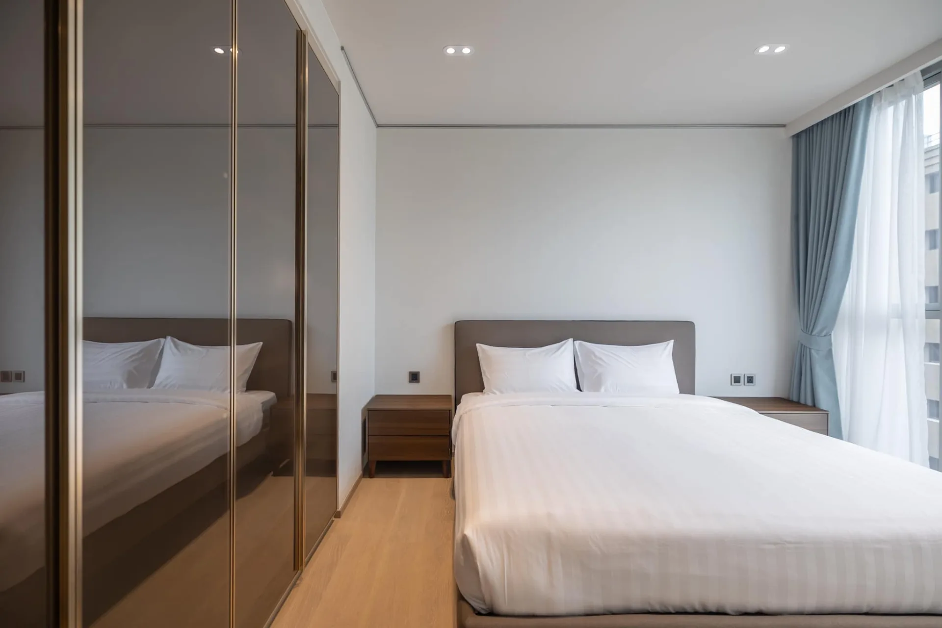 Property photos for Tonson One Residence