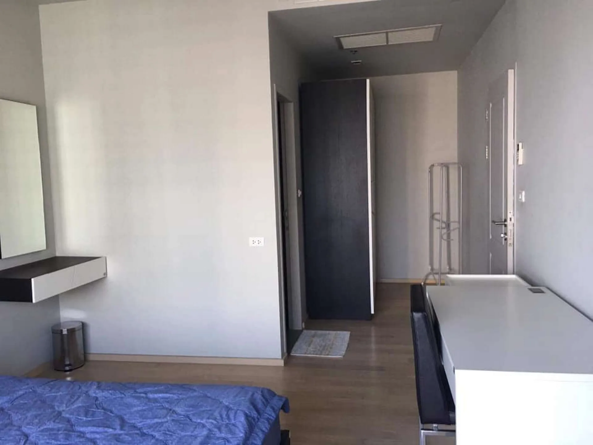 Property photos for Noble Refine