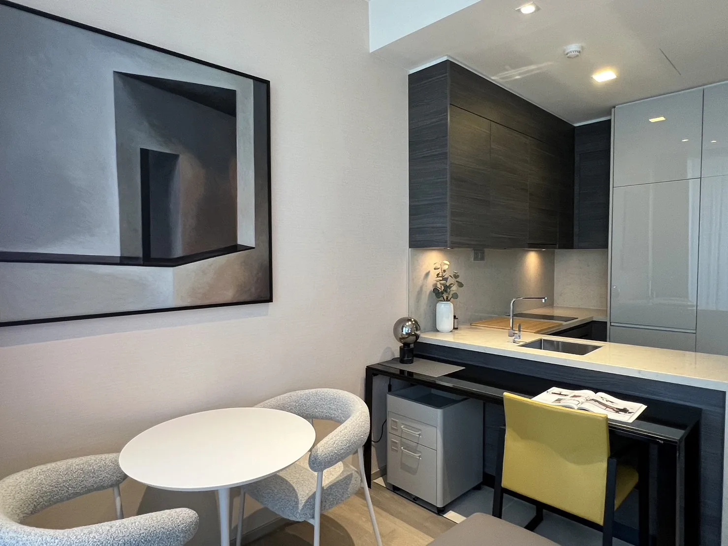 Property photos for The Esse Asoke