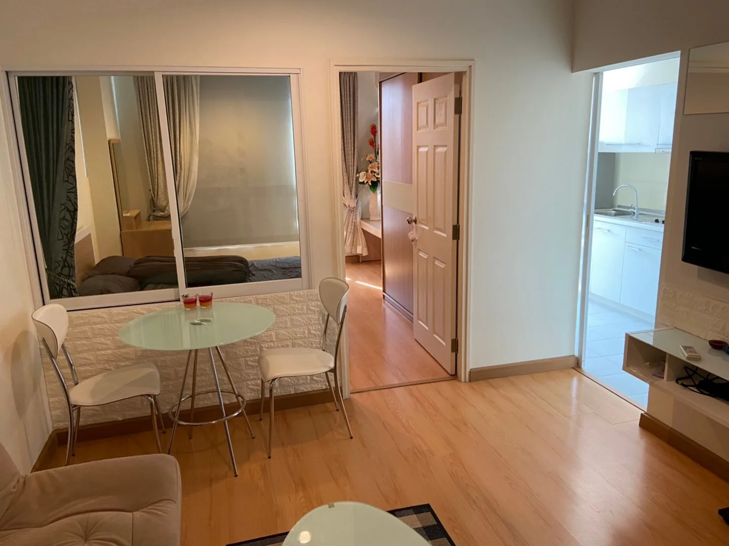 Property photos for Life Sukhumvit 65