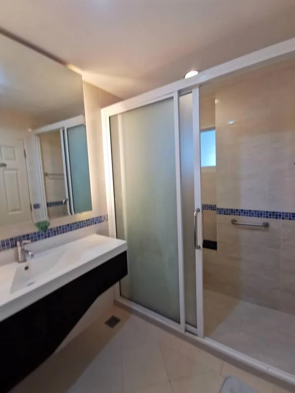 Property photos for Life Sukhumvit 65