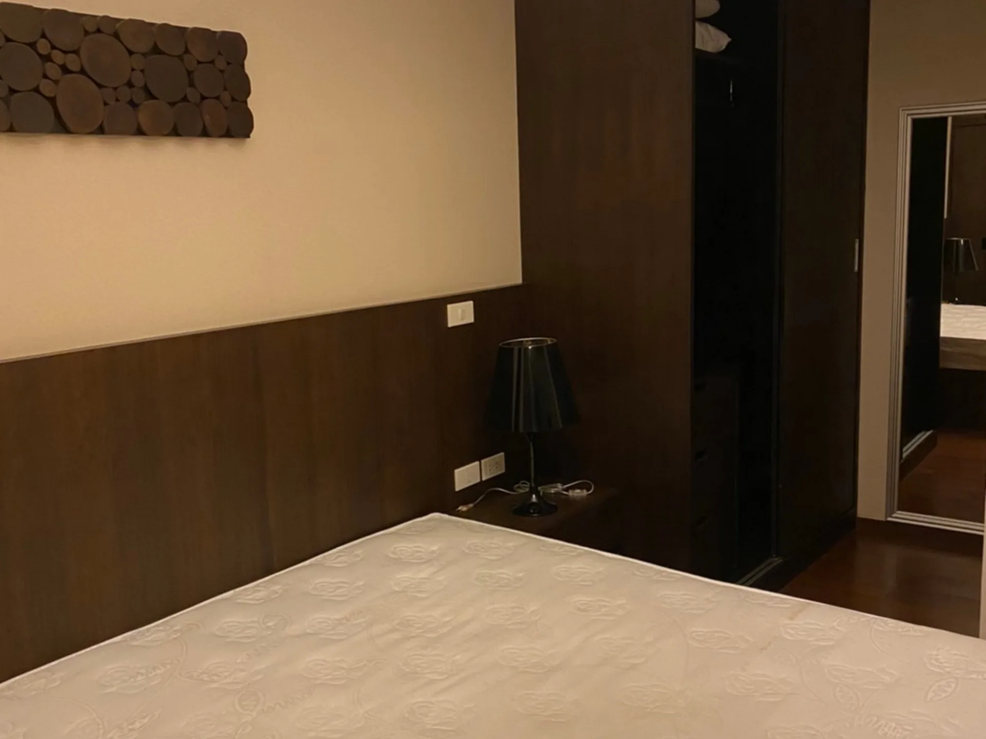 Property photos for Noble Remix2
