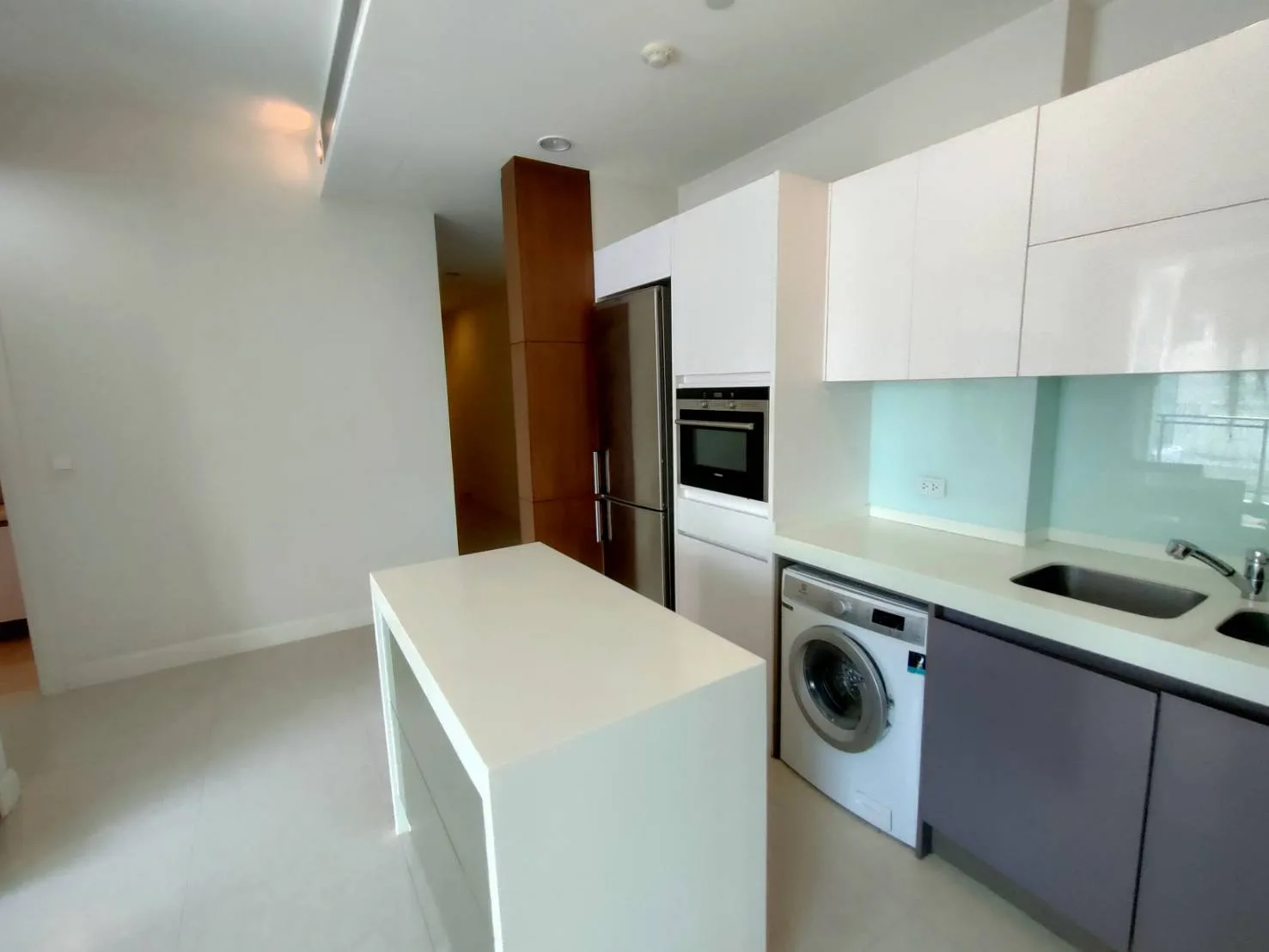 Property photos for Q Langsuan