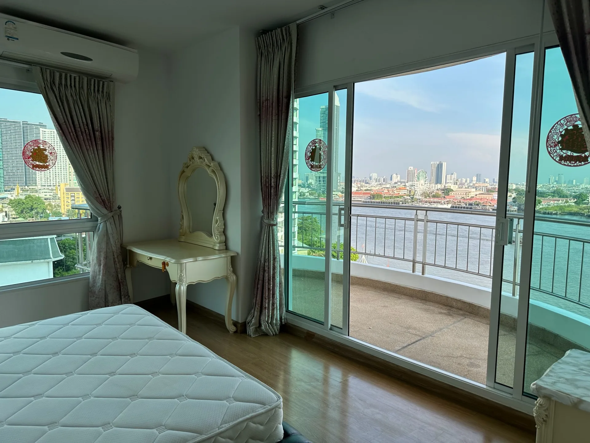 Property photos for Supalai River Resort