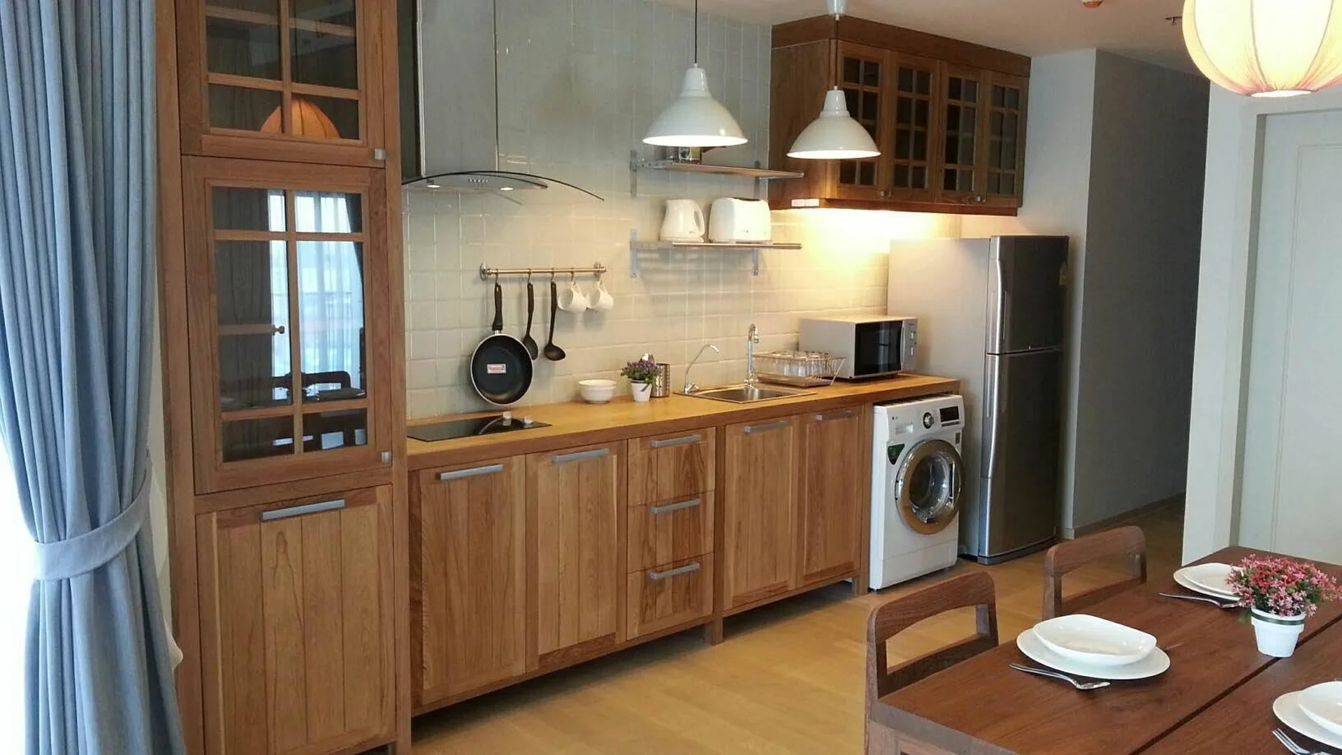 Property photos for Noble Reveal