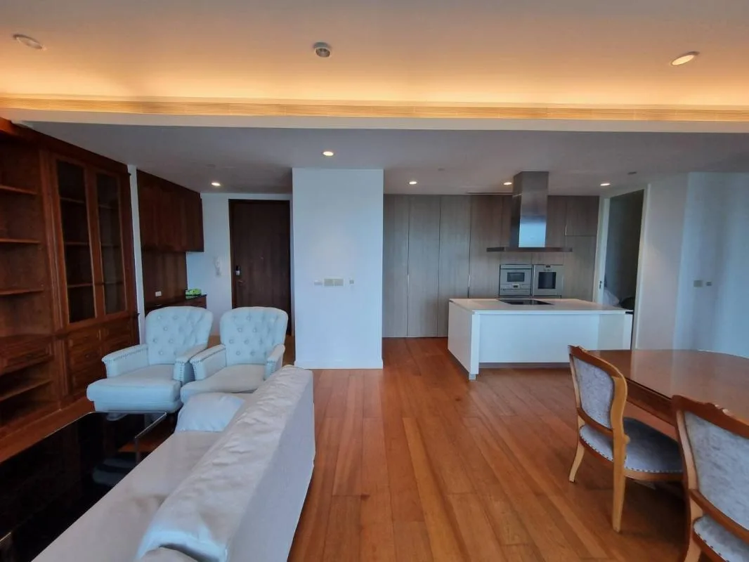 Property photos for 185 Rajadamri