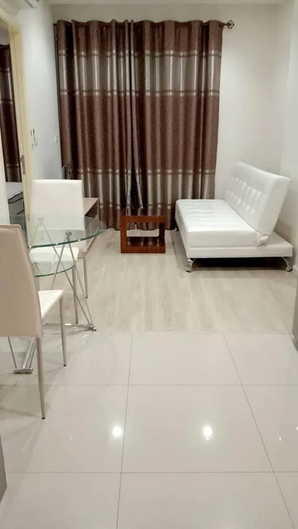 Property photos for Quinn Condo Ratchada